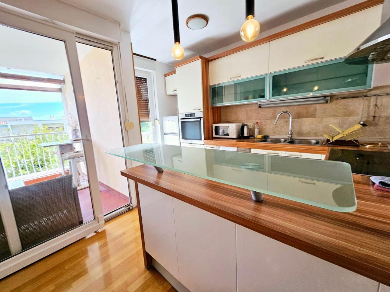 Appartement Beautiful Apartment, Close To Split