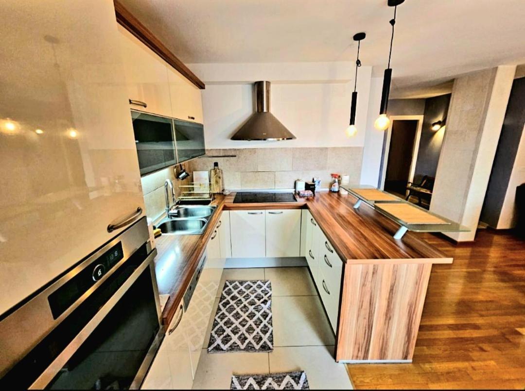 Beautiful Apartment, Close To * Split
